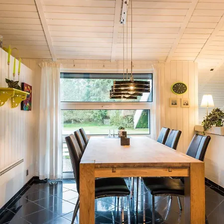 10 Person In Дом отдыха