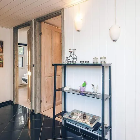 בית נופש 10 Person In